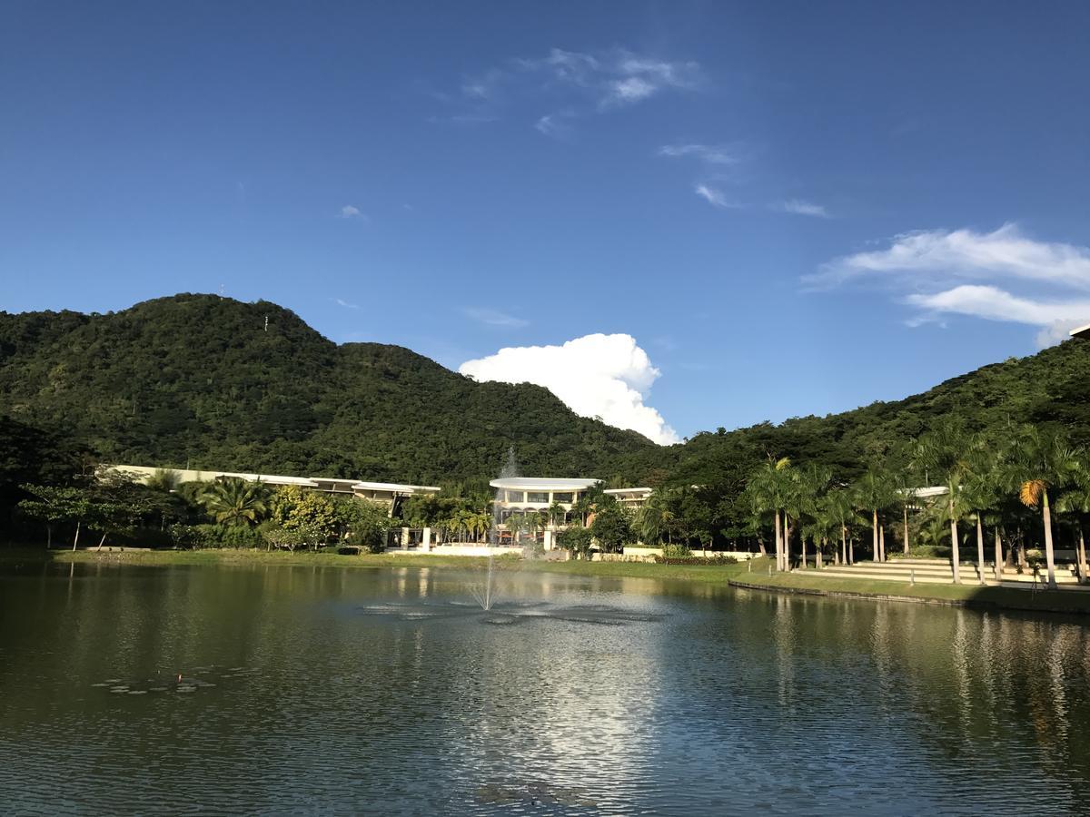 Creys Condo At Pico De Loro Cove นาซุกบู ภายนอก รูปภาพ