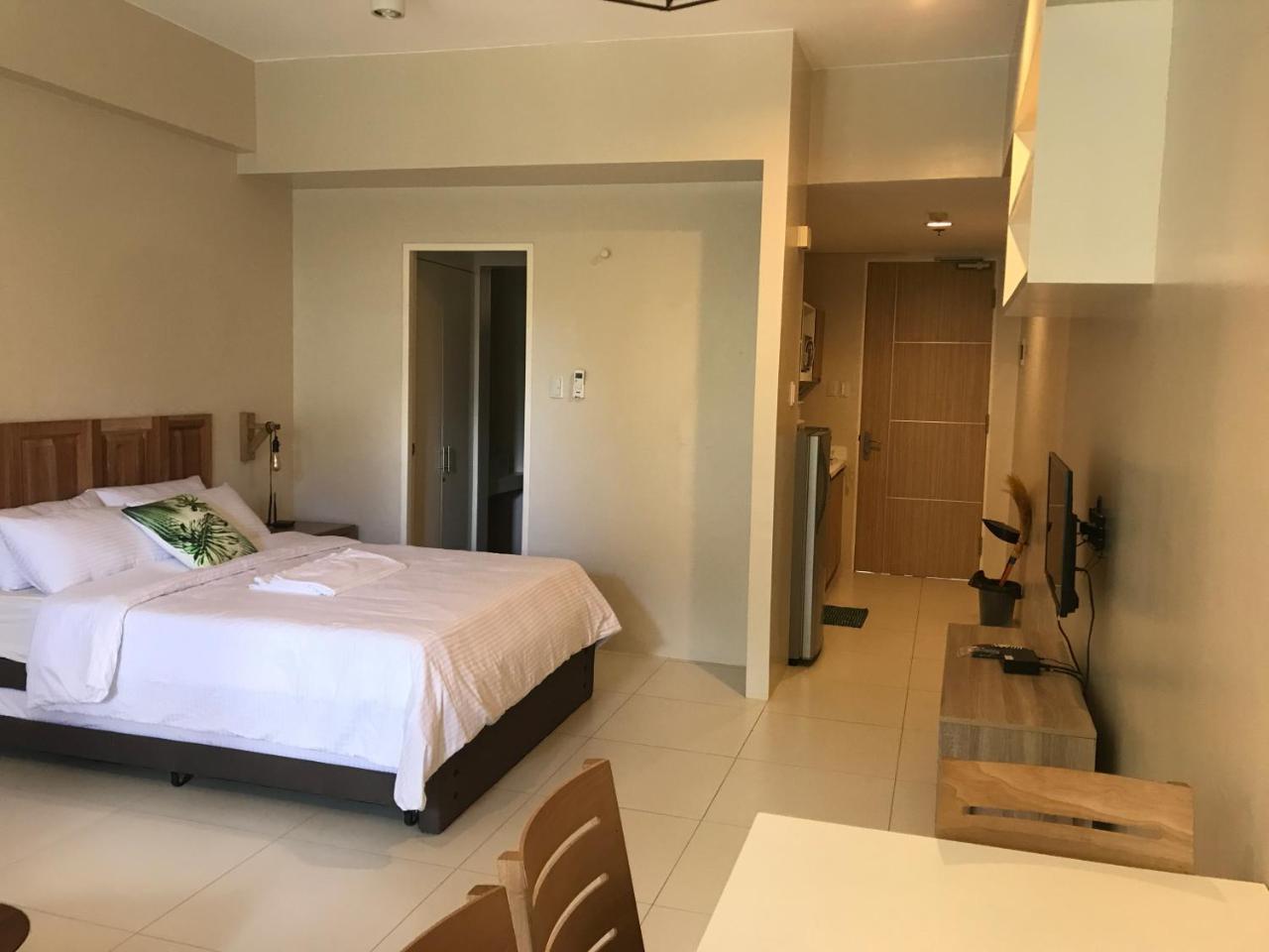 Creys Condo At Pico De Loro Cove นาซุกบู ภายนอก รูปภาพ